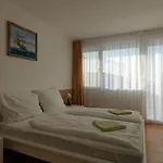 Ξενοδοχείο Plazs 2*