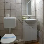 Ξενοδοχείο Plazs