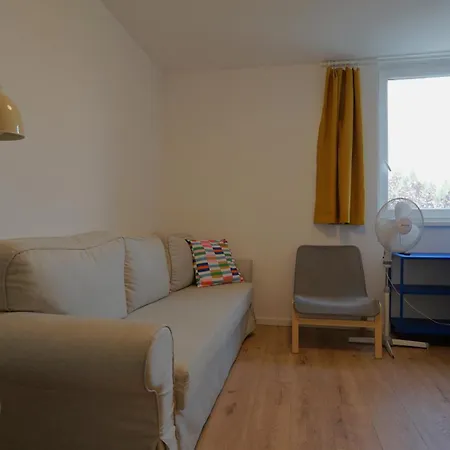 Plazs 2* שיופוק